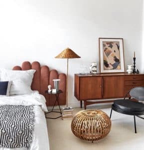 RATTAN TABLE/PUFF
