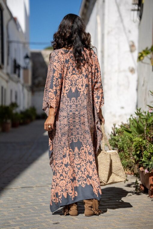 Poncho MILOS - Imagen 2