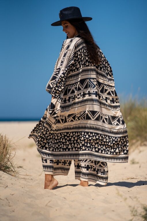Kimono Azteca negro - Imagen 3
